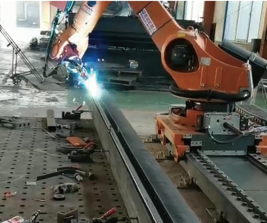 激光视觉焊缝跟踪系统的发展